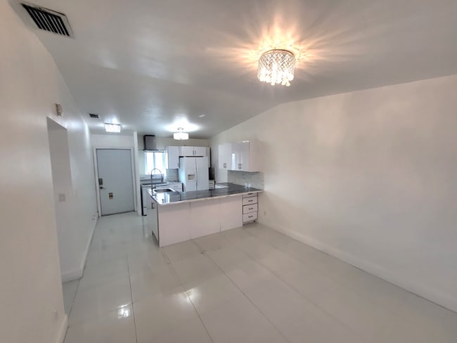 Building Photo - 20845 Grouper Dr