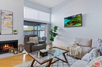 Building Photo - 4555 Alla Rd