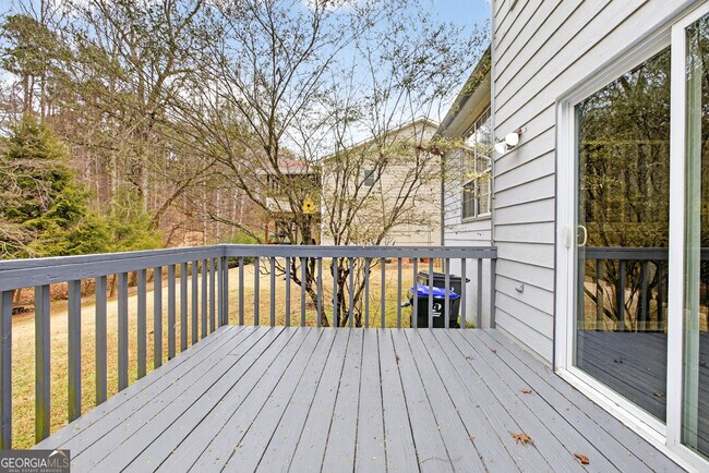 Foto del edificio - 5205 Maltdie Ct NE