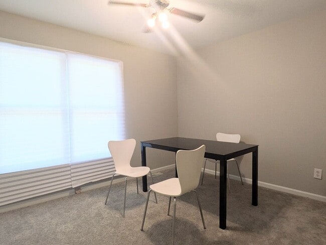 Building Photo - 6157 Loch Laural Ln