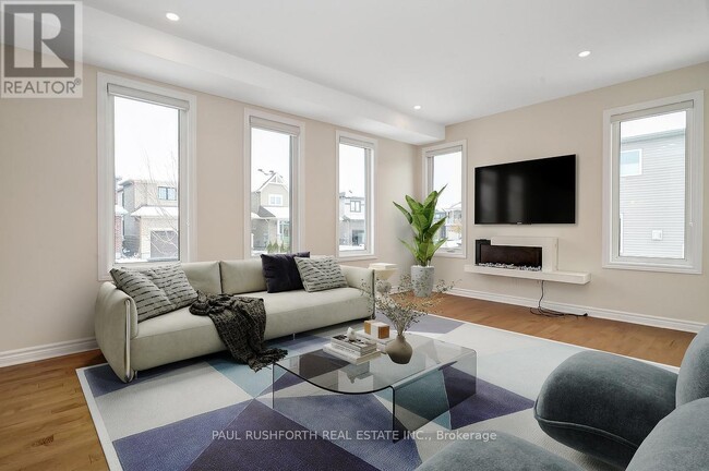 Building Photo - 115 Discovery Cres