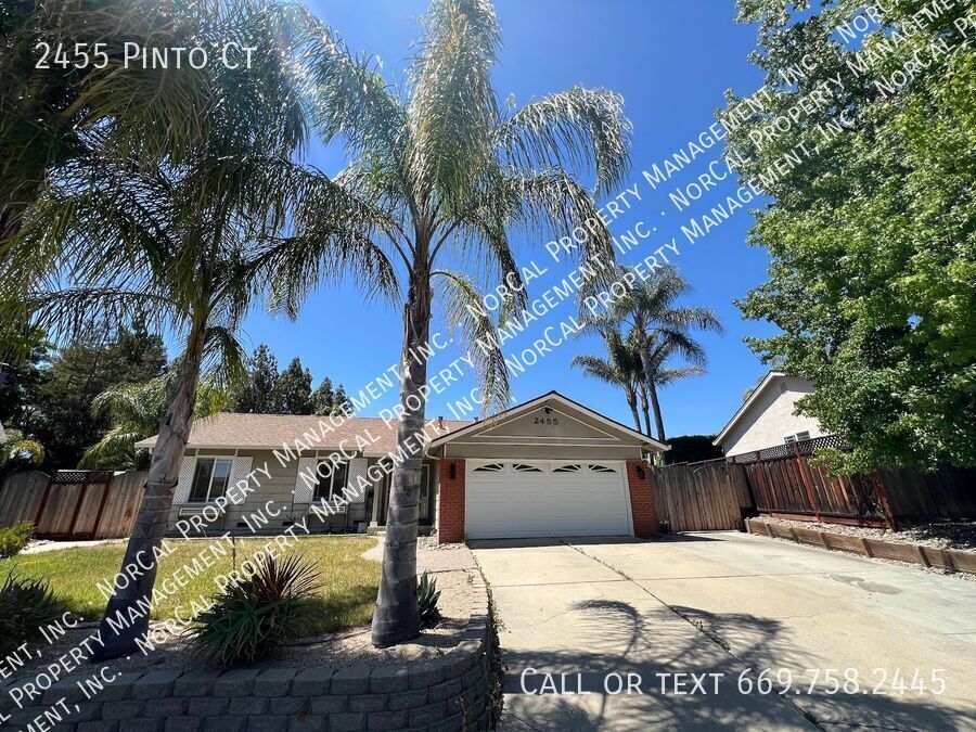 Foto principal - 2455 Pinto Ct