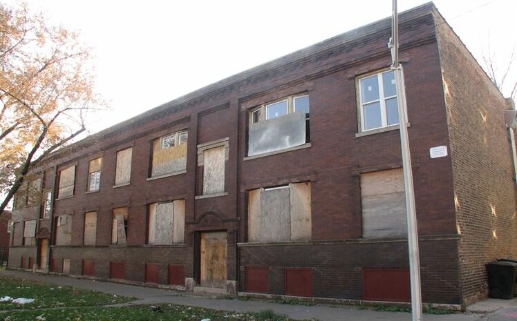 Foto del edificio circa 11/2006 - 3803-3809 W Ohio St