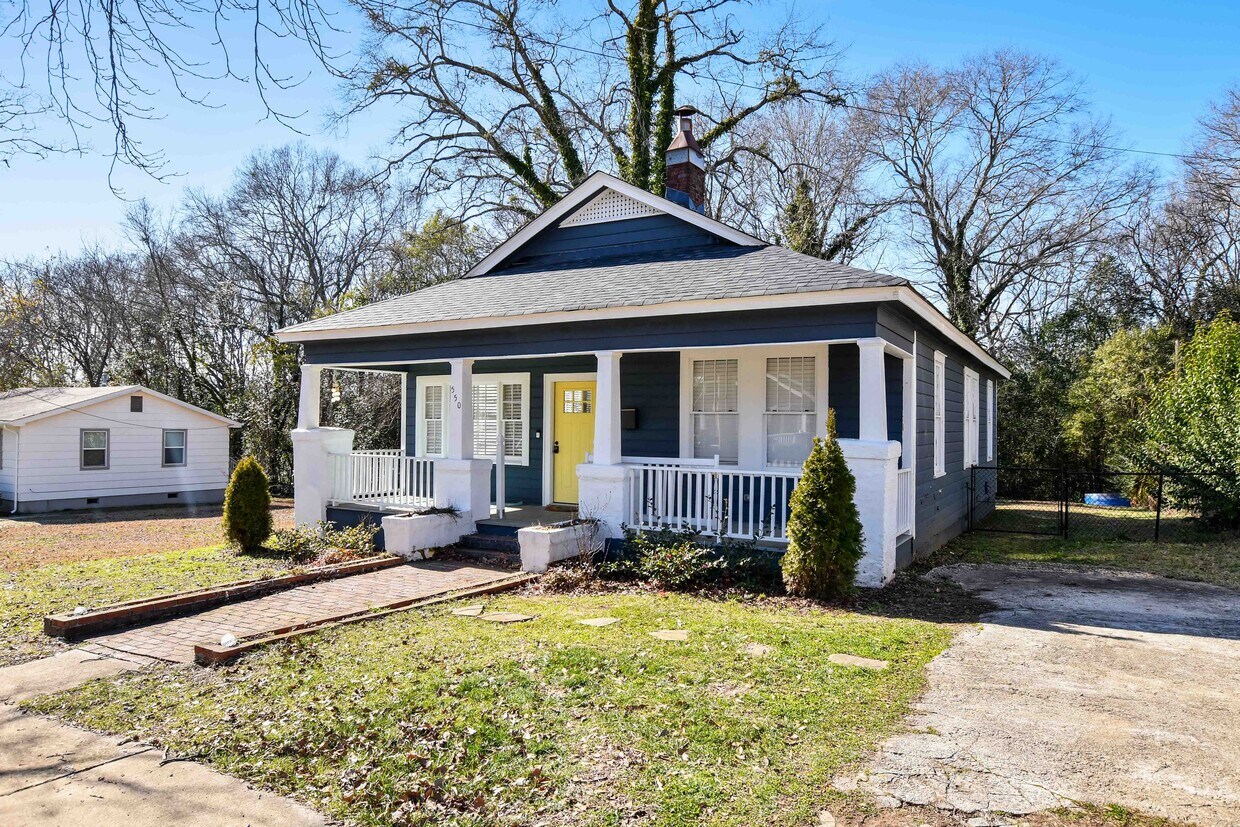 Primary Photo - 550 Pinckney Ct