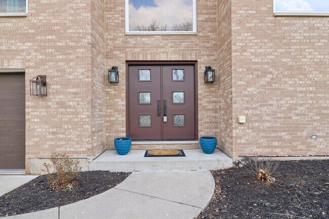 Foto del edificio - 644 N Franklin Ave