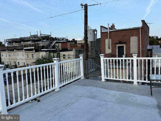 Foto del edificio - 1625 Clarkson St