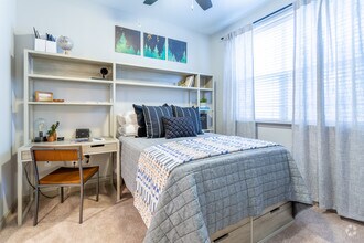 4BR, 4BA - 1421 SF - The Locale Fayetteville | Student Housing