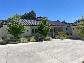 Building Photo - 2450 Old Soda Springs Rd