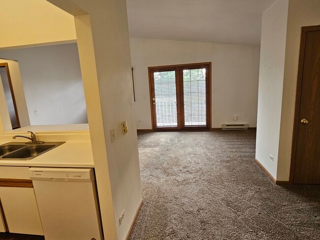 Foto del edificio - 330 Leah Ln