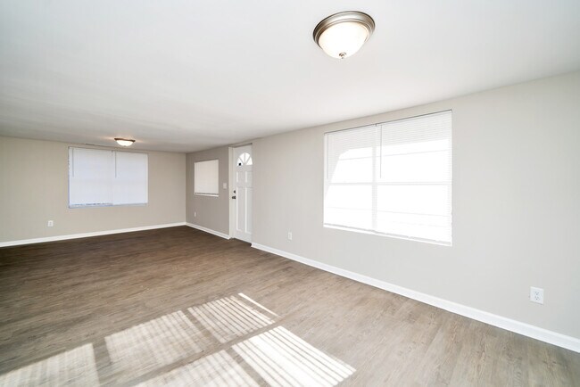 Foto del edificio - 6016 New Castle Rd