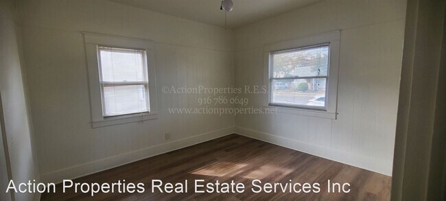 Building Photo - 3 br, 1 bath House - 625 Oak Street