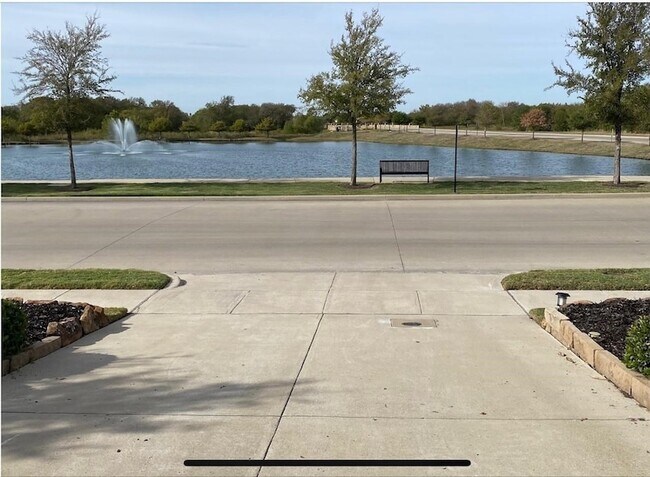 Building Photo - 1400 Via Toscana Ln