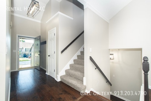 Building Photo - 582 W Layton St