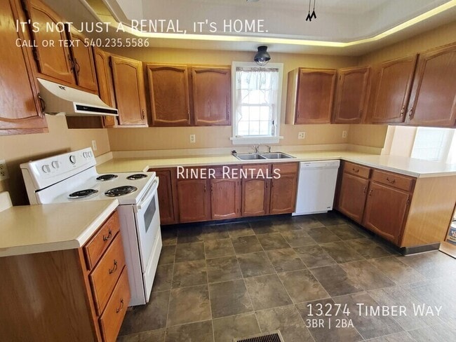 Building Photo - 13274 Timber Way