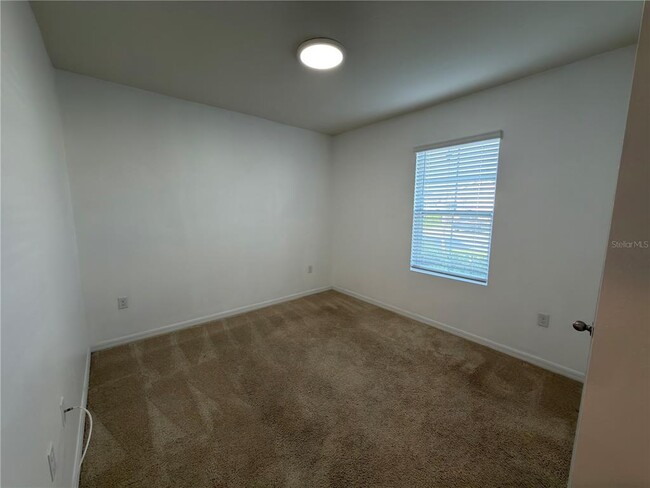 Building Photo - 276 Willow Bend Dr