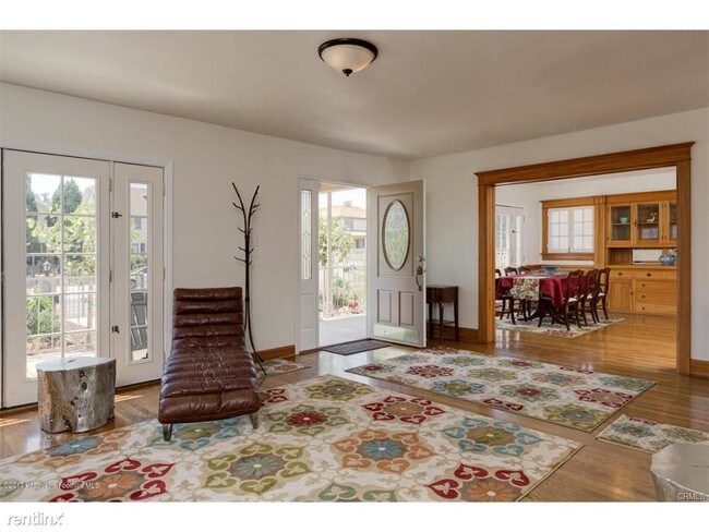 Foto del edificio - 1012 N Edgemont St