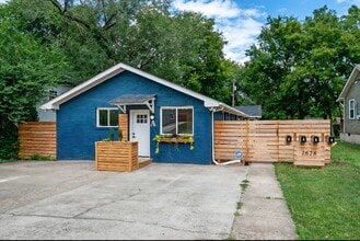 Building Photo - 1628 17th Ave N