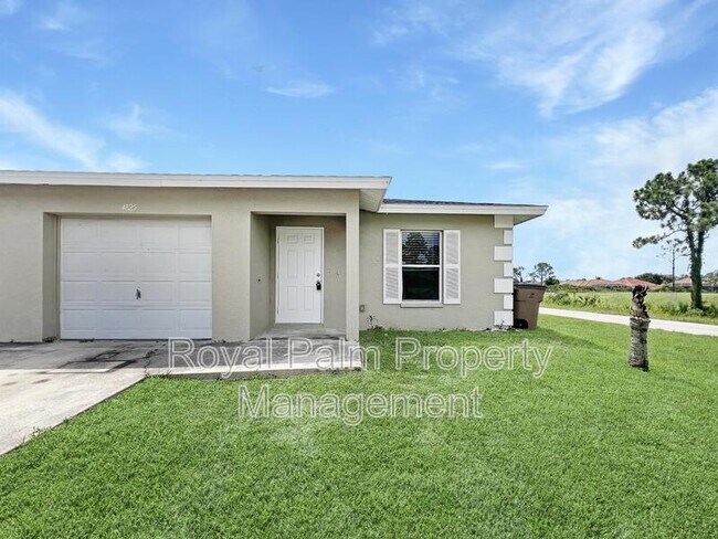 Foto del edificio - 4825 Golfview Blvd