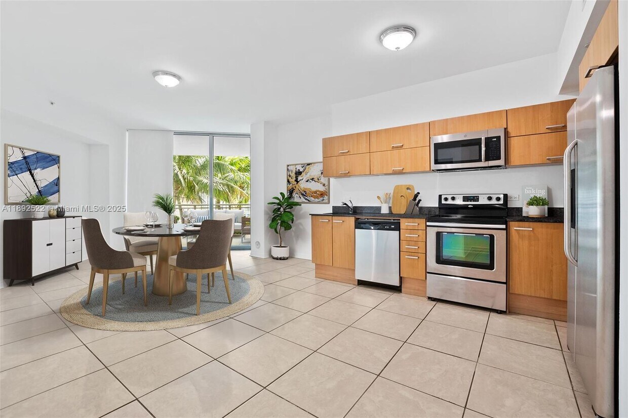 Foto principal - 350 S Miami Ave