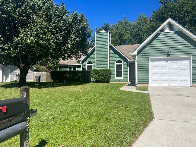 Foto del edificio - 4415 Bridgeport Dr