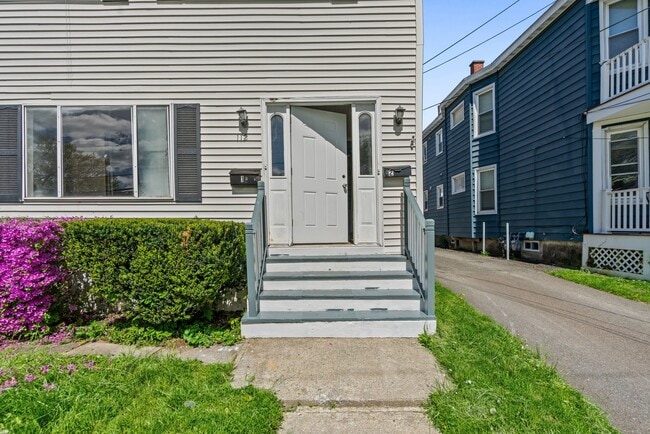 Foto del edificio - 112 Winthrop Ave
