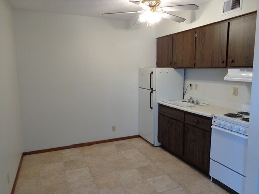 Foto del edificio - 1553 E Ave NE