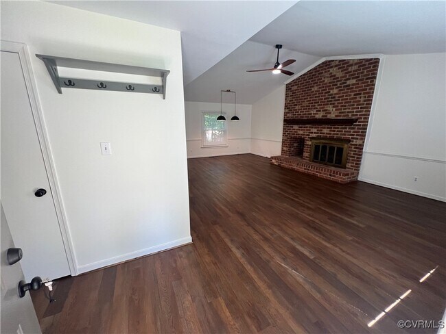 Building Photo - 11526 Chester Station Dr