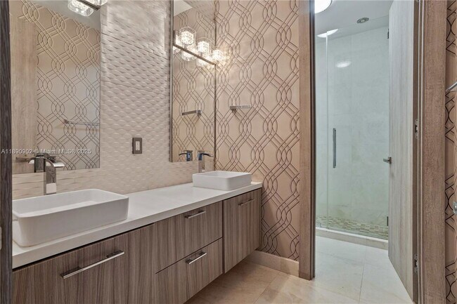 Foto del edificio - 9910 NW 86th Terrace