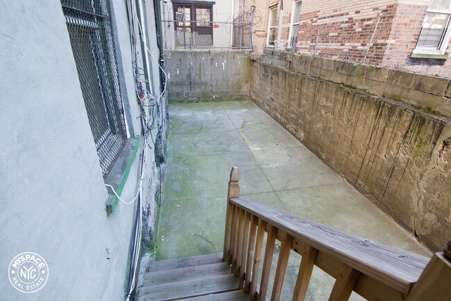 Building Photo - 864 Nostrand Ave