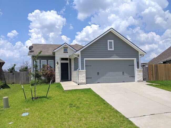 Foto del edificio - Available for JUNE 2025 Move-in! Wonderful...