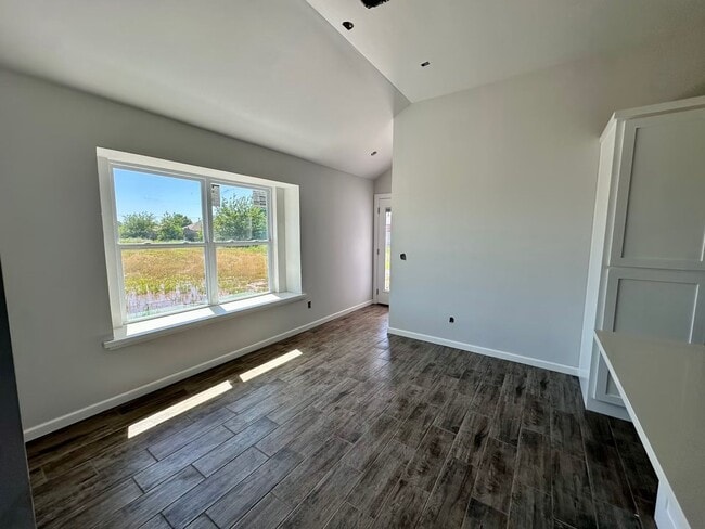 Building Photo - Beautiful New Home!