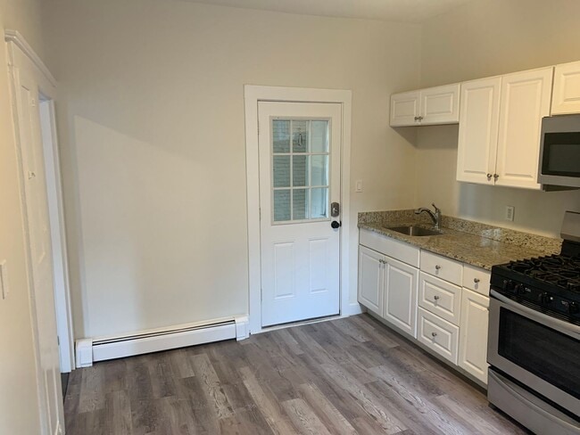 Building Photo - 38 Summer St