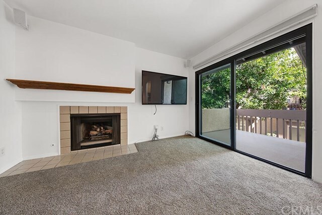 Foto del edificio - 6716 Clybourn Ave