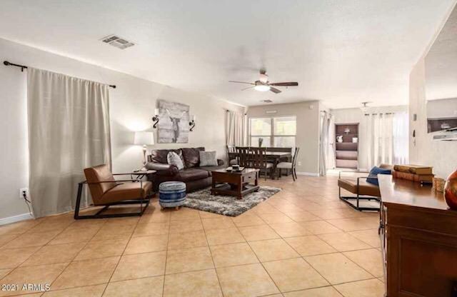 Foto del edificio - 7500 E Deer Valley Rd