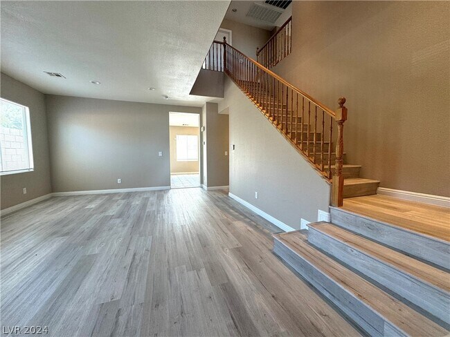 Building Photo - 11065 Calamint Hills Ct
