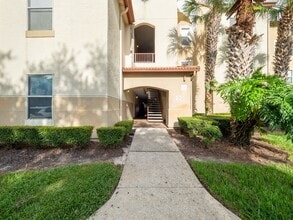 Building Photo - 831 Camargo Way