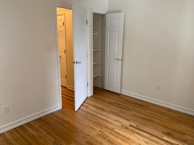 Building Photo - 2 bedroom in NEW YORK NY 10025