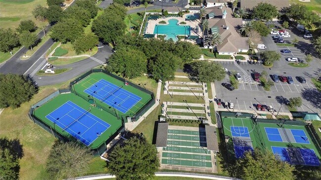 Foto del edificio - 15581 SW 11th Terrace Rd