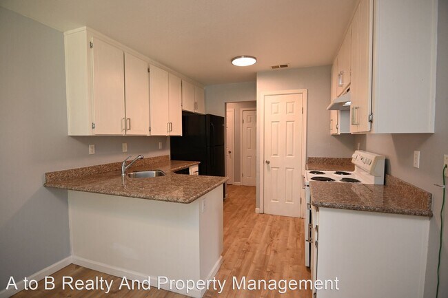 Building Photo - 3 br, 2 bath House - 2583 Gimelli Way #74