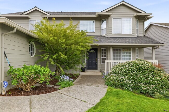 Foto del edificio - Elegant Executive Home in Desirable Camas – Minutes to SR-14, I-205 & Vancouver