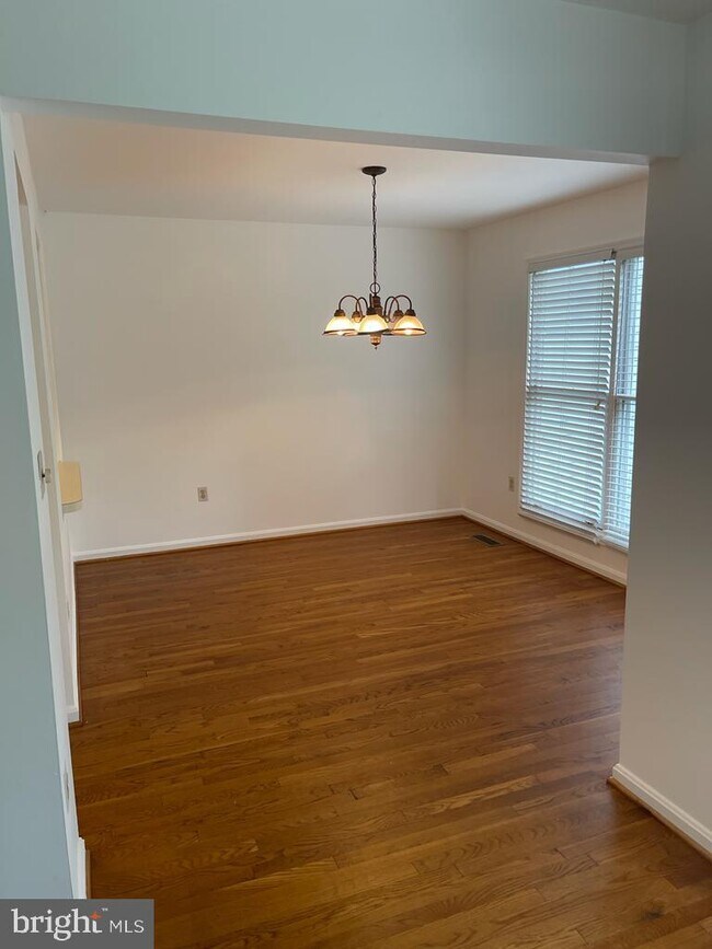 Building Photo - 2901 Winters Chase Way