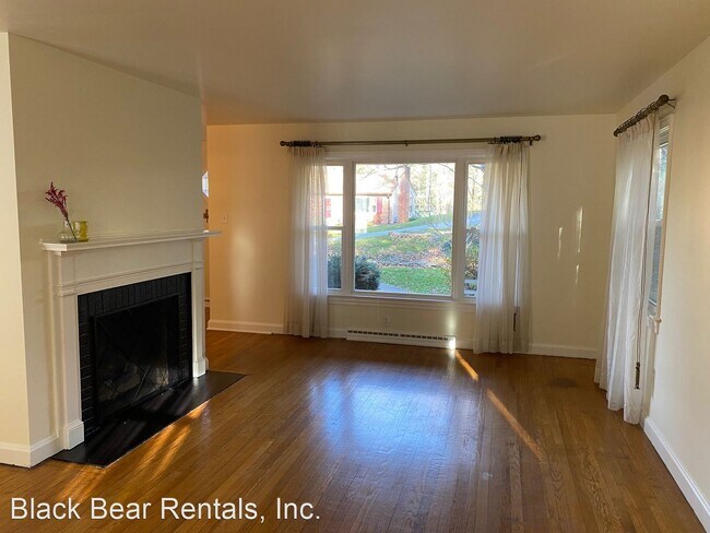 Building Photo - 3 br, 2.5 bath House - 9 Valle Vista Dr.