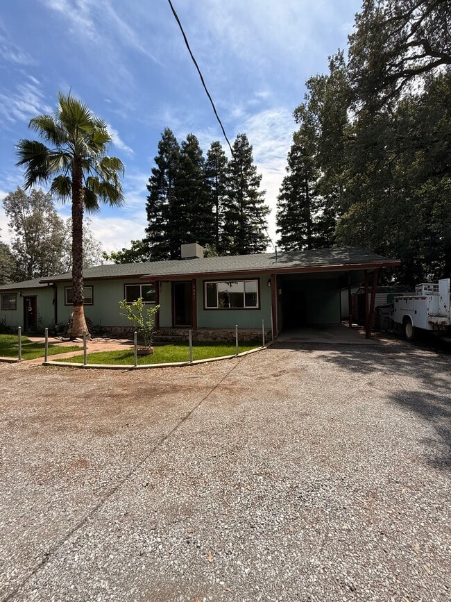 Building Photo - 2893 Reservoir Ln