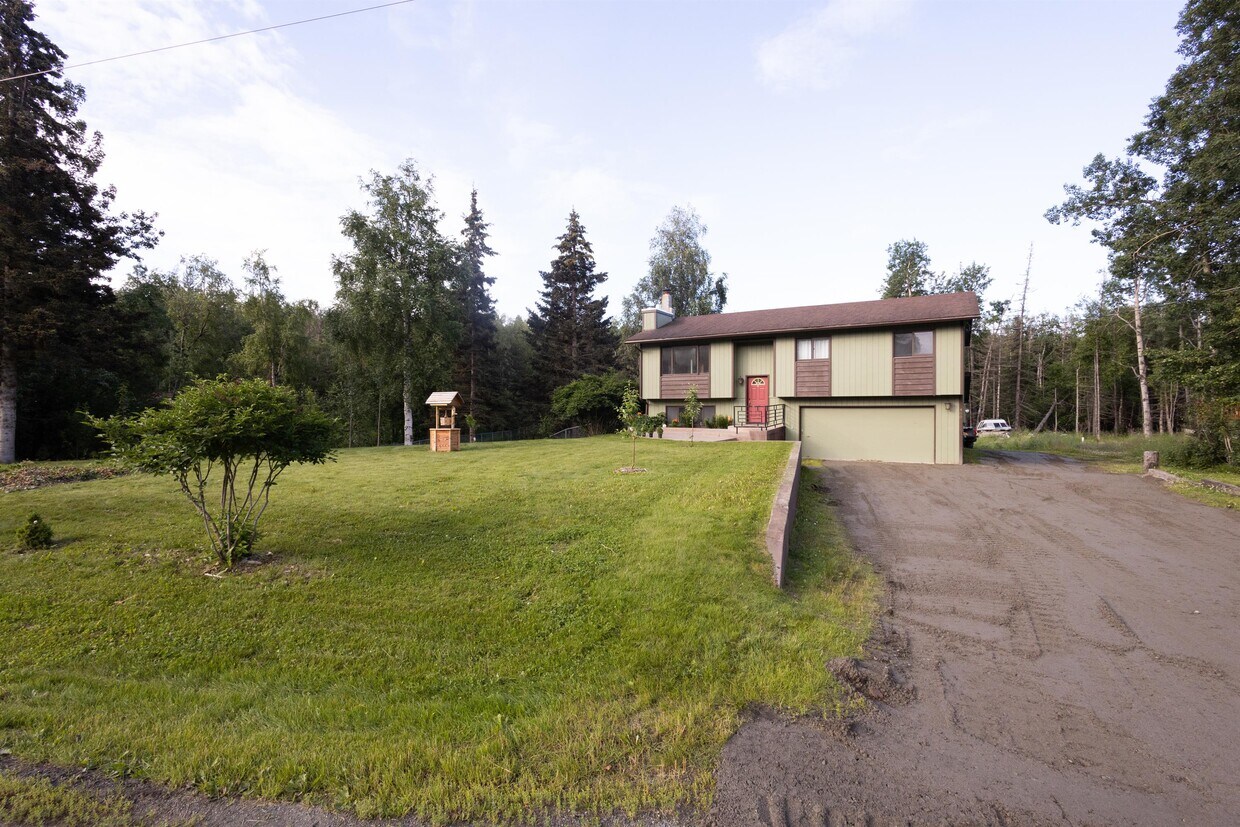 2 W Gail Dr, Wasilla, AK 99654 Townhome Rentals in Wasilla AK