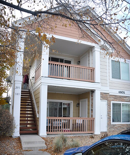 Primary Photo - 4605 Hahns Peak Dr