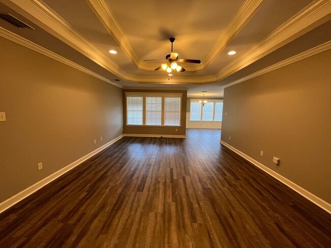 Foto del edificio - 4194 Silver Glenn