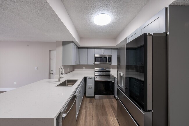Foto del edificio - 5590 NW 61st St