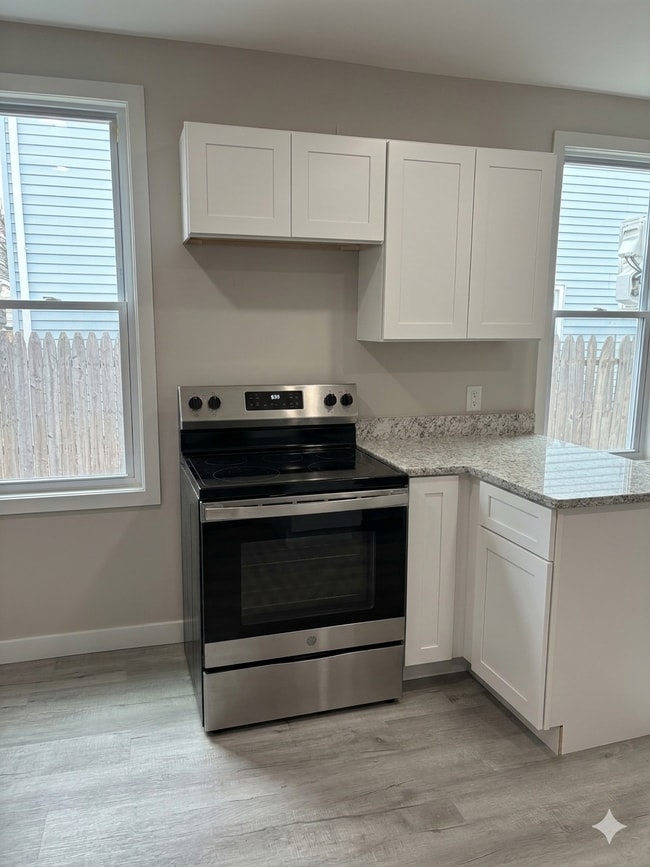 Kitchen - 52 Blocker St