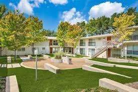 Foto del edificio - 4616 W Lovers Ln