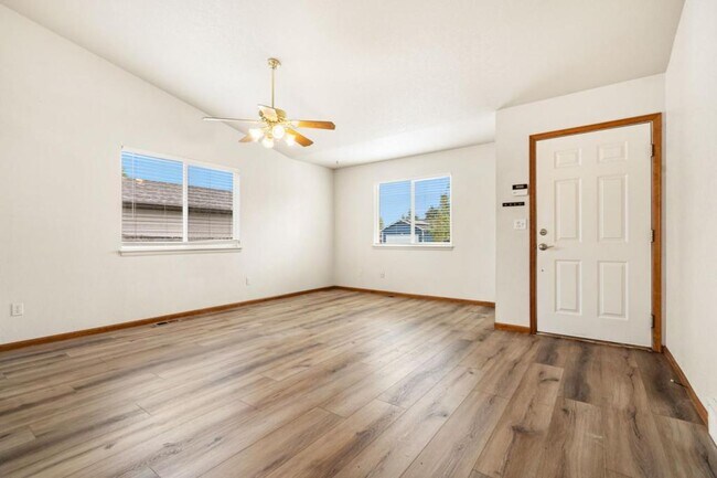 Building Photo - 1110 Norma Ct